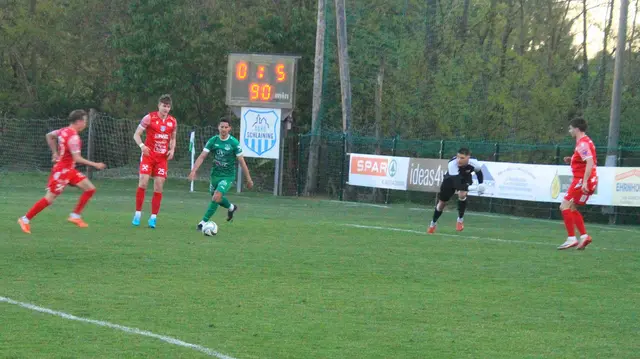 Den Schlusspunkt zum 6:0 setzte erneut Lukas Zapfel (90+3). Zapfel-Tadic erzielten gemeinsam 5 Tore in Schlaining und in der laufenden Meisterschaft 60 Tore für Pinkafeld.  | Foto: Peter Seper