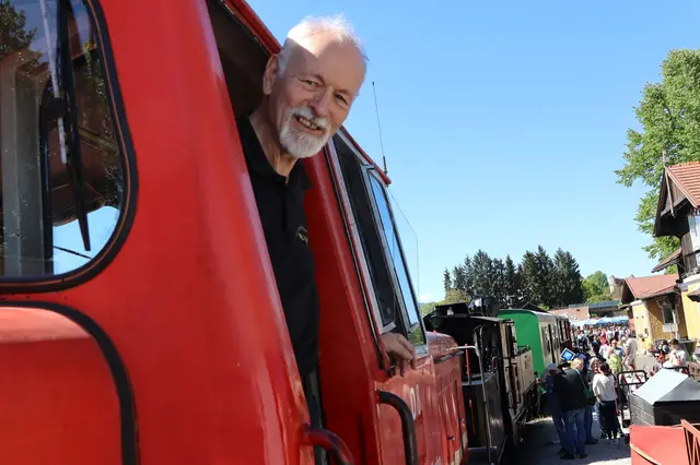Helmut Poglitsch führte die Diesellok | Foto: Gerhard Langmann