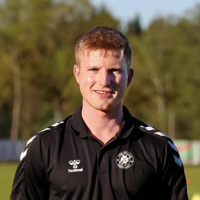 Roland Krempler, Spielertrainer UVB Vöcklamarkt Juniors. | Foto: Helmut Klein