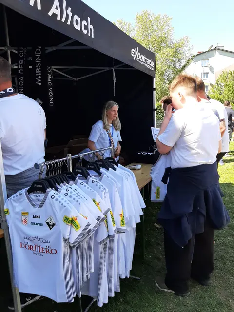 Altach-Fan-Shop | Foto: Tiefling/KK