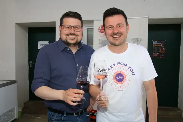 Weingut Mad: Sebastian und Tobias.