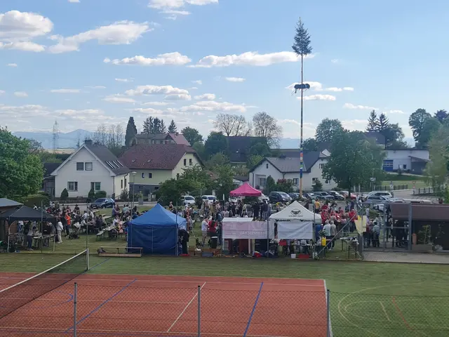 Maibaumfest mit starkem Zusammenhalt