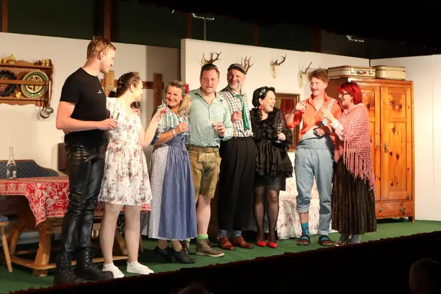 Im Bauerntheater fanden alle Pfandl ihre Deck’l