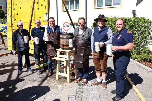 Maibaumfest begeistert große und kleine Gäste