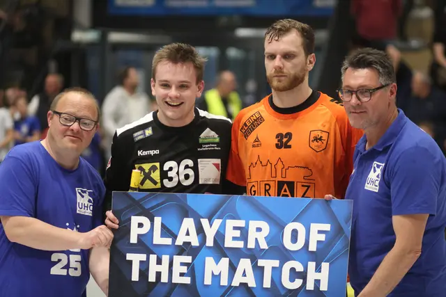 Zurecht PLAYER OF THE MATCH: Sumuel Fabry und Graz Spieler Matic Kator. | Foto: arbes