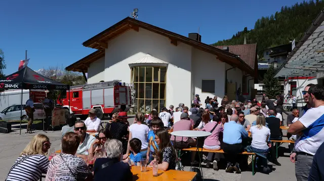 Großer Ansturm beim Maifest in Pfons. | Foto: Jungbauern Pfons