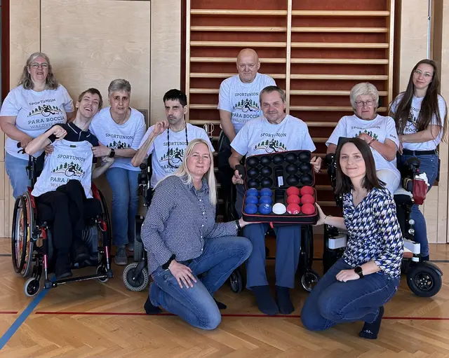 Carina Grimus, Lukas, Bettina Lair, Thomas Lair, Marina Weissensteiner, Mario Berger, Vereinsobmann Alexander Grimus, Anja Scherzer, Silke Kropatschek mit Begleitung. | Foto: Privat