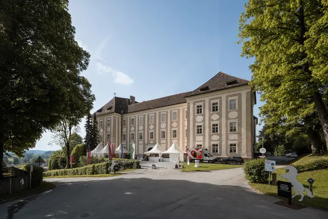 Das gesamte Areal Piber verwandelt sich in ein Frühlingfestgelände. | Foto: Gutternigh