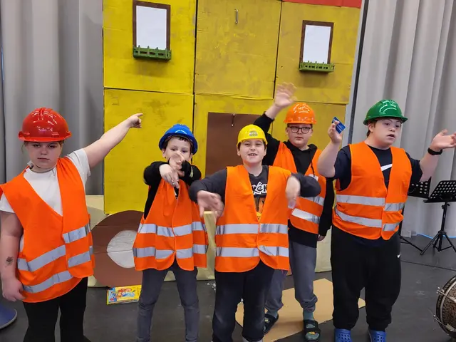 „Gemeinsam sind wir stark“ – das zeigte das ASO-Musical Hollabrunn