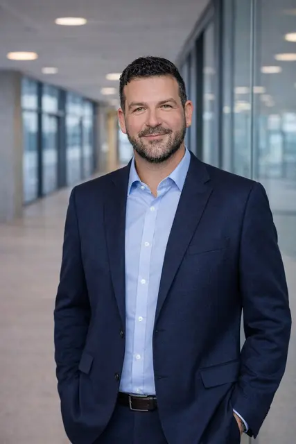 Florian Schlechtleitner wurde zum Chief Executive Officer (CEO) der Gesundheit Burgenland bestellt. | Foto: Gesundheit Burgenland 