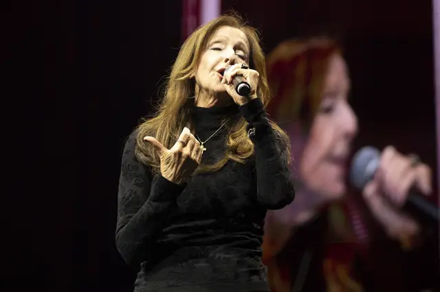 ESC-Legende Vicky Leandros wird als Opening Act beim ersten Halbfinale mit ihrem Hit von 1967, "L’amour est bleu", auftreten. (Archiv) | Foto: APA-Images / Action Press / Alexander Raemy