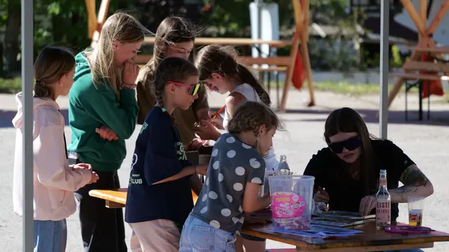 Auch für die Kinder gab es beim Maifest ein buntes Programm.  | Foto: Jungbauern Pfons