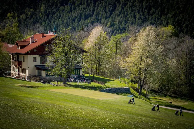 Schnuppergolf lädt zum Ausprobieren und Mitmachen ein