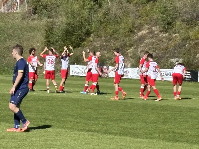 Die Hochfilzener konnten im Derby gegen Waidring viermal abklatschen und sich über den Sieg freuen. | Foto: Klaus Kogler
