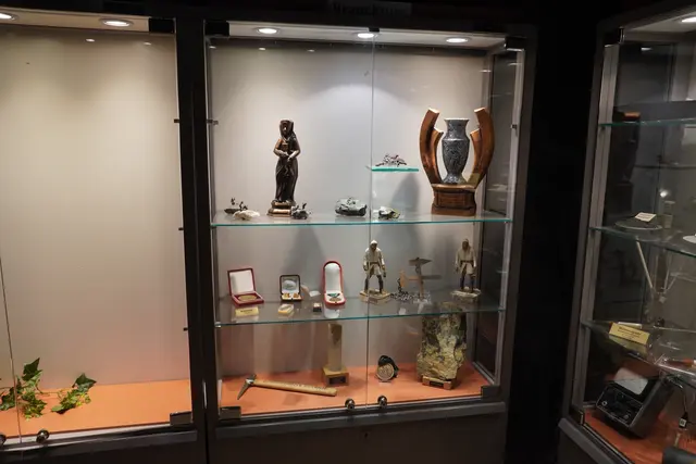 Zahlreiche Ausstellungsstücke in Mühlbach am Hochkönig. | Foto: Emanuel Hasenauer