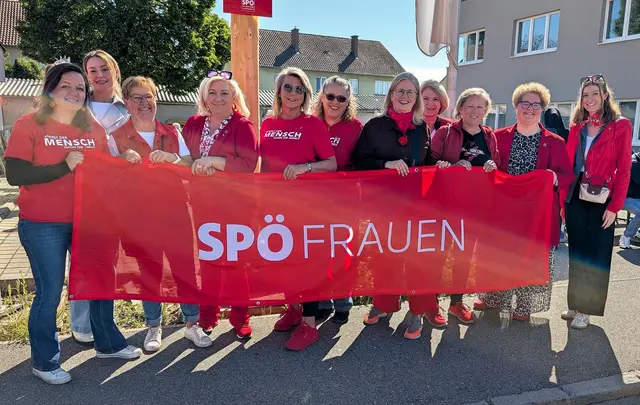 Starkes Zeichen der Frauen beim 1.-Mai-Fest