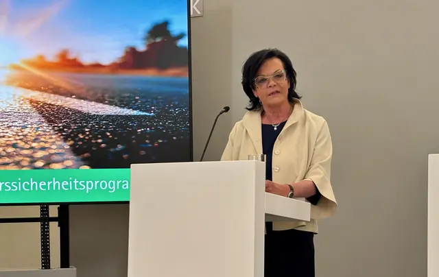 Maria Knauer-Lukas, Projektleiterin des Steirischen Verkehrssicherheitsprogrammes, spricht von einem grundlegenden Wandel: „Verkehrssicherheit ist kein Zufall, sondern das Ergebnis von unseren Entscheidungen, oft in Sekundenbruchteilen.“  | Foto: MeinBezirk/Verena Kriechbaum