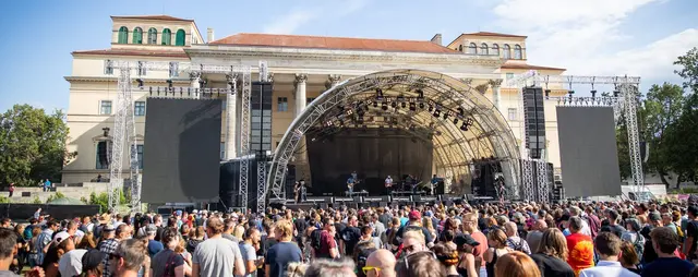 Beste Stimmung am FORESTGLADE Festival im Schlosspark Esterházy