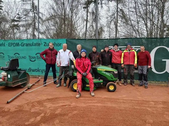 Auch der Tennisclub Rodingersdorf startete bereits in die neue Outdoor-Saison. | Foto: Tennisclub Rodingersdorf