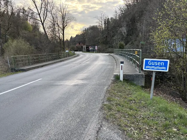 Die Bruckmühlbrücke an der Gemeindegrenze St. Georgen an der Gusen und Katsdorf wird saniert. Zeitraum: 11. Mai bis 31. Juli. | Foto: MeinBezirk Perg/Köck