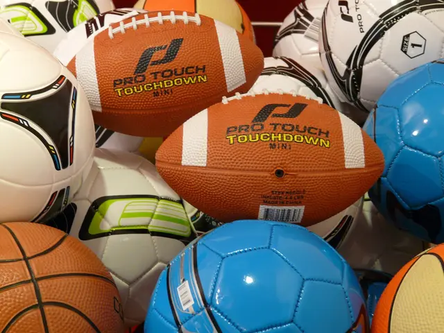 Von Volleyball über Football bis hin zu Tennis - hier findest du die wichtigsten Begriffe, Strafen und Regeln für die jeweilige Sportart.  | Foto: pixabay