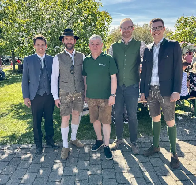 ÖVP-Fraktionsobmann Stefan Stanek-Hartl, Vizebürgermeister Clemens Kreinecker (ÖVP), Bauernbundobmann Josef Bergmayr, ÖVP-Gemeindeparteiobmann Fabian Ritzberger und Jungbauernobmann Paul Lehner. | Foto: Fabian Ritzberger