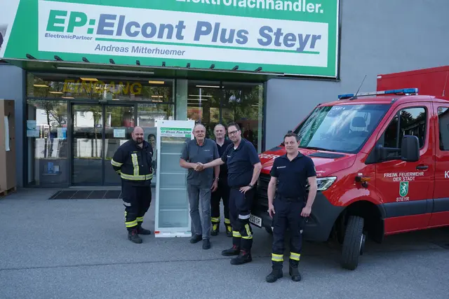 Ehrenamt wird belohnt, Unterstützung für den Technischen Zug der Feuerwehr Steyr