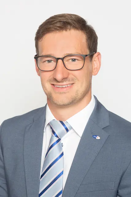 AMS-Geschäftsstellenleiter Stefan Waldhäusl  | Foto: AMS