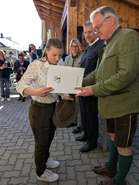 42 neue Jäger wollen im Bezirk Ried 