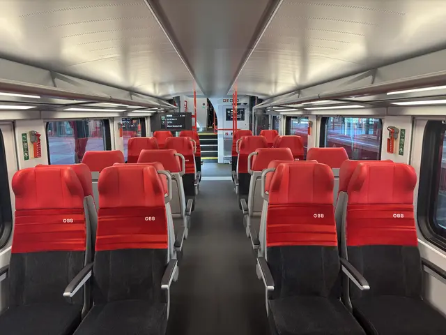 Der neue Cityjet Doppelstockzug der ÖBB. | Foto: Antonio Šećerović/MeinBezirk