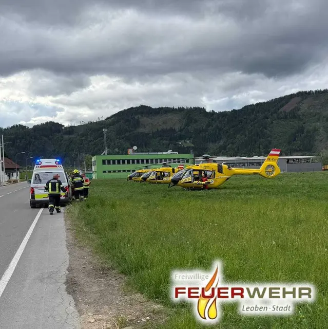 Mehrere verletzte Personen mussten nach einer Gasexplosion in Leoben-Göss mit Rettungshubschraubern abtransportiert werden. 