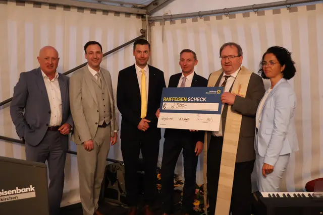 Karl Weixelbaumer, Alexander Eschlböck-Kumschier, Daniel Tauber, Johannes Leßlhumer, Johann Wimmer und Brigitte Gross. | Foto: MeinBezirk/Constance Haslberger