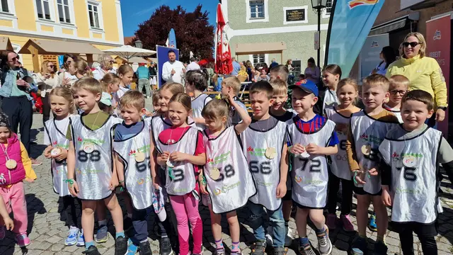Motiviert und mit großer Freude an der Bewegung gingen die Kinder beim zweiten Kronstorfer Kinderlauf an den Start. | Foto: Marktgemeinde Kronstorf