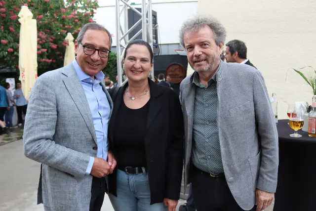 Christian Tyl, Obmann Bezirksstelle Villach der Wirtschaftskammer gemeinsam mit Christian Fitzek, Bezirksstellenleiter Villach | Foto: MeinBezirk/Chiara Kresse