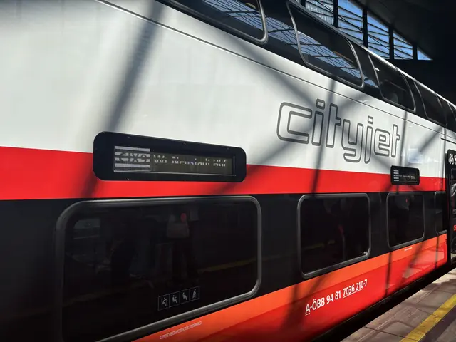 Der neue Cityjet Doppelstockzug der ÖBB. | Foto: Antonio Šećerović/MeinBezirk