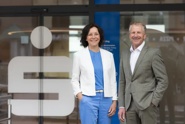 Petra Frewein, neue Leiterin der Region Nordsteiermark, mit dem langjährigen Regionalleiter und Vorgänger Heinz Walcher | Foto: Martin Huber