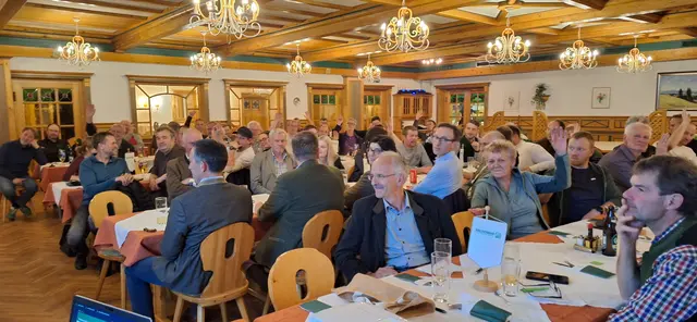 Die Mitglieder des Waldverbandes Weiz fanden sich zur Jahreshauptversammlung zusammen. | Foto: Waldverband Weiz