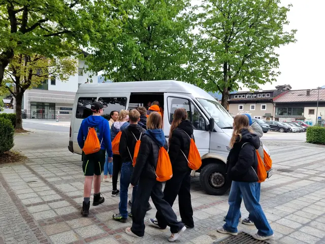 Mit dem von der Wirtschaftskammer Kitzbühel gesponserten Shuttledienst ging es quer durch Kössen. | Foto: Ortsmarketing Kössen