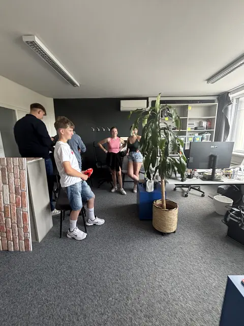 So bitte nicht. Das Foto dient als Veranschaulichung, wie man es besser machen könnte.  | Foto: MeinBezirk Salzburg/SchülerInnen LFS Klessheim