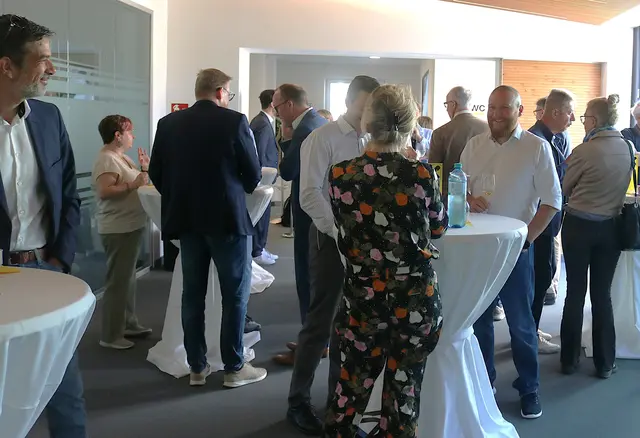 Insgesamt kamen an die achtzig Interessierte.