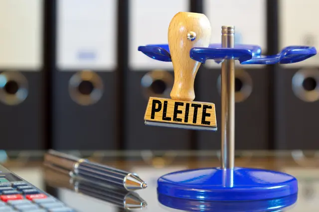 Wegen Auftragsrückgang, steigender Kosten und alter Schulden rutschte das Unternehmen in die Insolvenz. (Symbolfoto) | Foto: stock.adobe.com/at/motorradcbr 