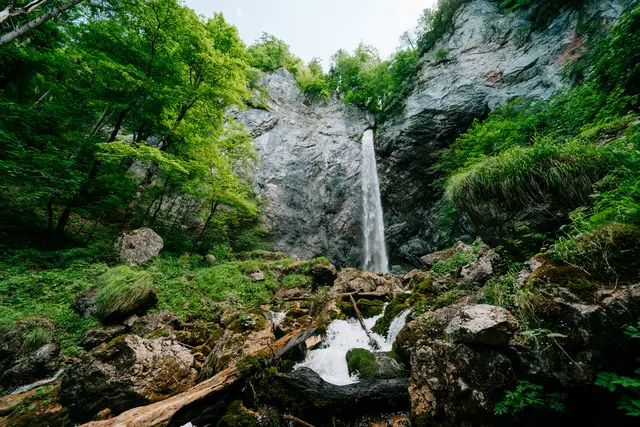 Der Wildensteiner Wasserfall überzeugt mit 54 Metern Tiefe. | Foto: KSL Tourismus Marketing GmbH | Martin Hofmann