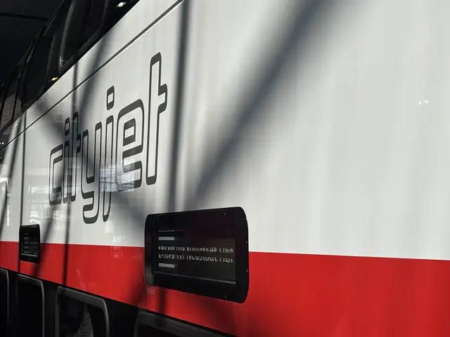 Der neue Cityjet Doppelstockzug der ÖBB. | Foto: Antonio Šećerović/MeinBezirk
