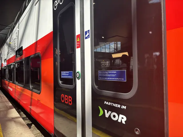 Der neue Cityjet Doppelstockzug der ÖBB. | Foto: Antonio Šećerović/MeinBezirk