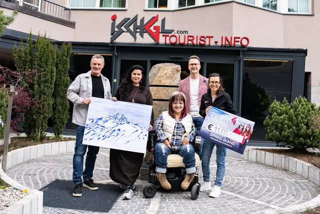 Thomas Köhle, Hannah Philomena Scheiber, Marianne Hengl, Jurij Pfauser und Anna Kurz.  | Foto: TVB Paznaun-Ischgl