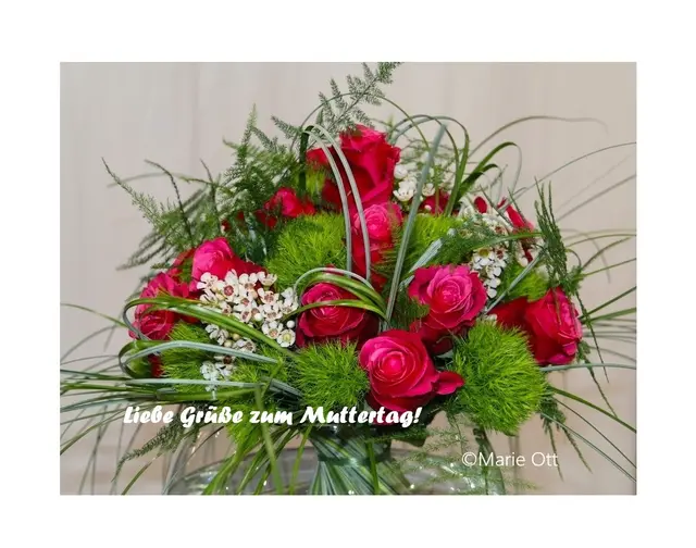 Liebe Grüße zum Muttertag