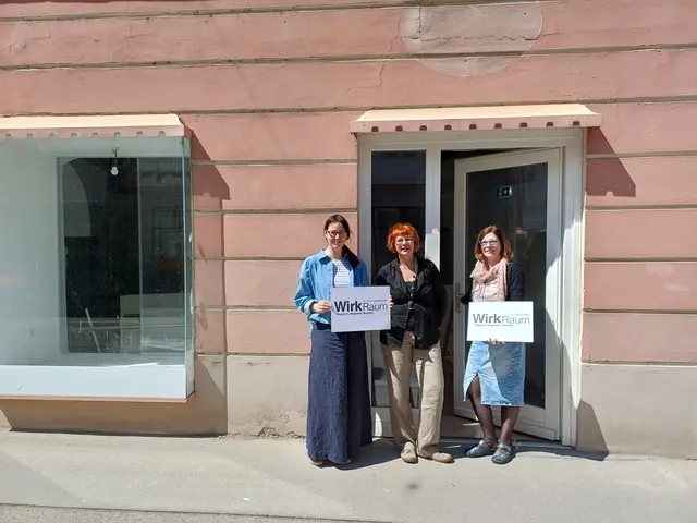 Das Team des WirkRaums, bestehend aus Antonia Titscher, RegionalCaritas, Sabine Haslinger, Bereich Asyl &amp; Integration, sowie Alexandra Nolz, PfarrCaritas. | Foto: Caritas St. Pölten