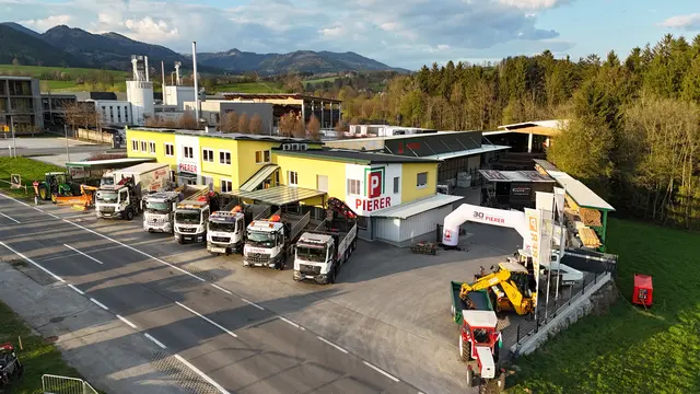 Mit einem modernen Maschinenpark und engagierten Mitarbeitern realisiert das Bauunternehmen Pierer Projekte in der gesamten Region.