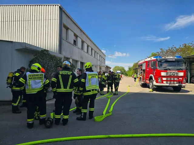 Kein Silobrand, doch zwei Arbeiter bei Heizkeller-Brand verletzt