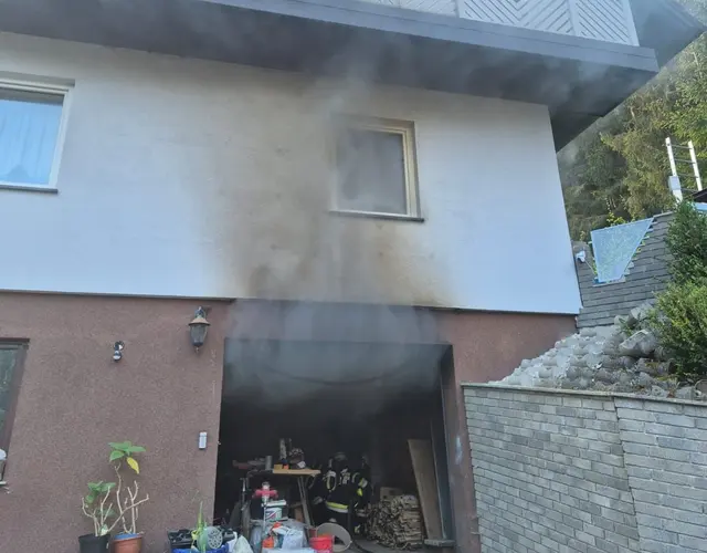 Rauchmelder und Feuerwehr verhinderten Schlimmeres
